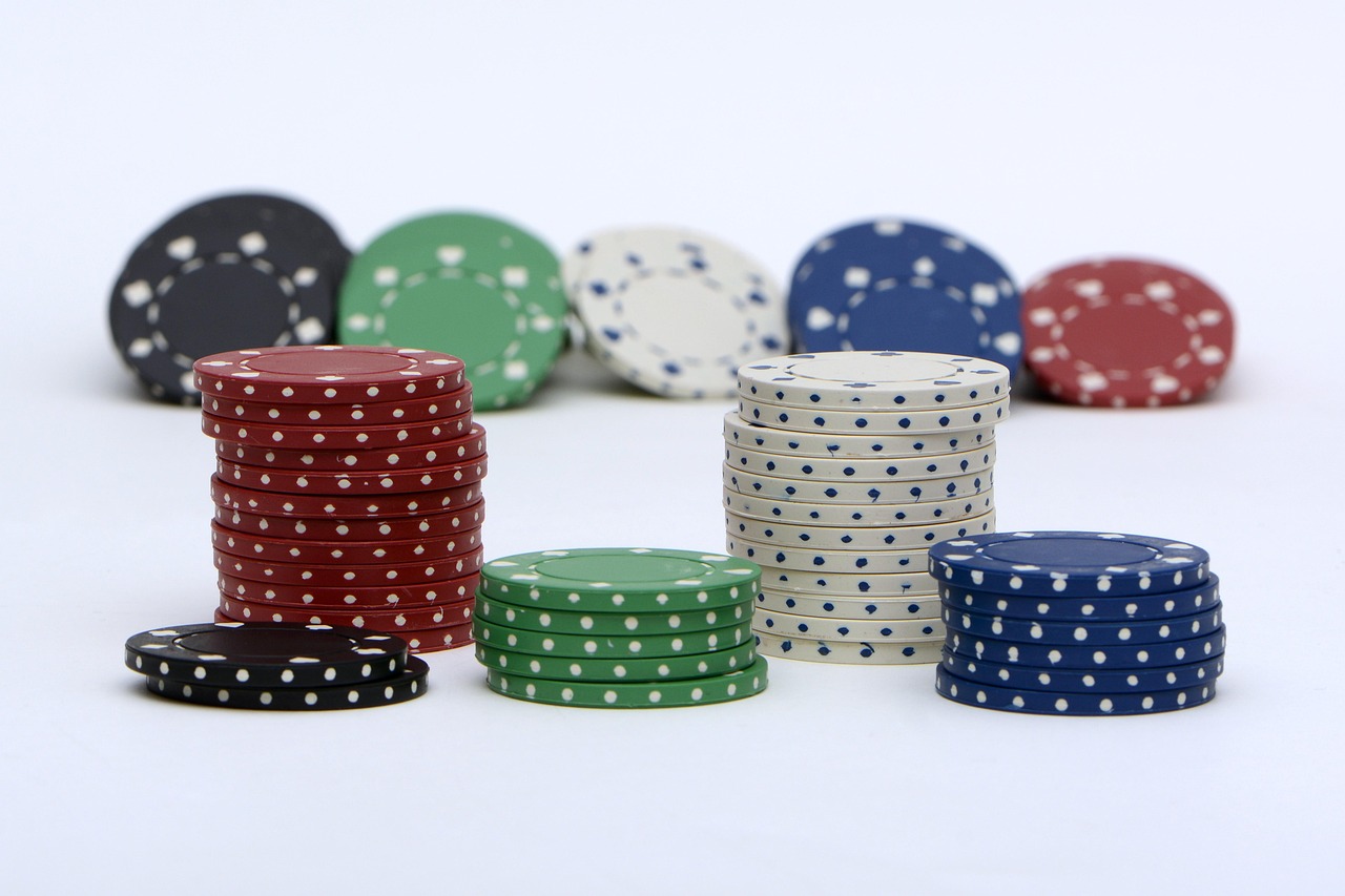 https://www.reddit.com/r/poker/comments/1u8066y/loving_these_new_poker_chips/ - 【器材解析】43mm陶瓷筹码为何成为德州扑克玩家的新宠?